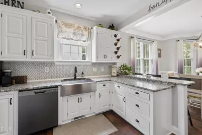 999 N O'Neil Street, Clayton, NC 27520 - Photo 20