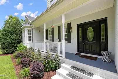999 N O'Neil Street, Clayton, NC 27520 - Photo 4