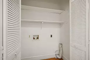 1304 Hampshire Ct, Raleigh, NC 27612 - Photo 24