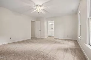 1304 Hampshire Ct, Raleigh, NC 27612 - Photo 18