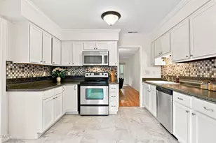 250 S Estes Dr, Chapel Hill, NC 27514 - Photo 6