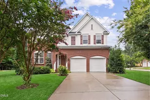 2900 Northop Ct, Raleigh, NC 27614 - Photo 4