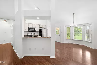 102 Glensford Way, Cary, NC 27513 - Photo 8