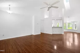 102 Glensford Way, Cary, NC 27513 - Photo 4