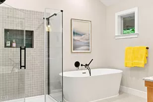 2010 Damascus Church Rd, Chapel Hill, NC 27516 - Photo 24