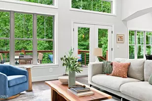 2010 Damascus Church Rd, Chapel Hill, NC 27516 - Photo 8