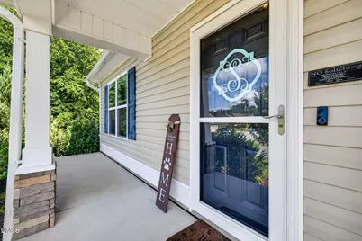 100 Belle Meade Court, Benson, NC 27504 - Photo 4