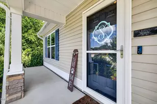 100 Belle Meade Ct, Benson, NC 27504 - Photo 4