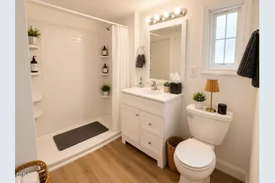 305 W Preston Street, Selma, NC 27576 - Photo 6