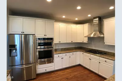 606 Preston Village Way, Cary, NC 27519 - Photo 6
