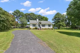 111 Polly Pl, Clayton, NC 27520 - Photo 2