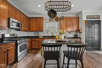 141 Jasper Point Drive, Holly Springs, NC 27540 - Photo 10