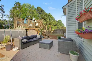 141 Jasper Point Dr, Holly Springs, NC 27540 - Photo 34