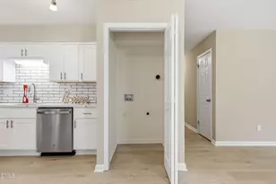 828 Shari Ct, Durham, NC 27704 - Photo 24