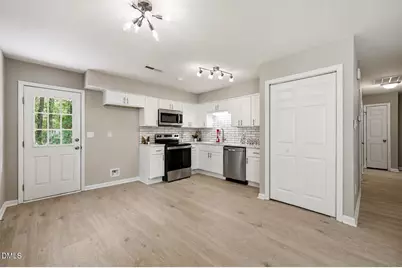 828 Shari Court, Durham, NC 27704 - Photo 8