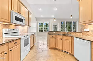 3119 Cregler Dr, Apex, NC 27502 - Photo 8