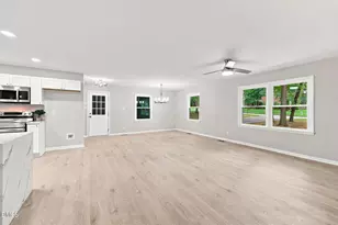 807 Yosemite Cir, Durham, NC 27713 - Photo 14