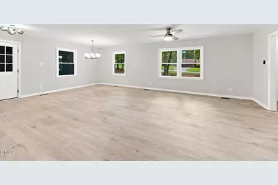 807 Yosemite Circle, Durham, NC 27713 - Photo 18