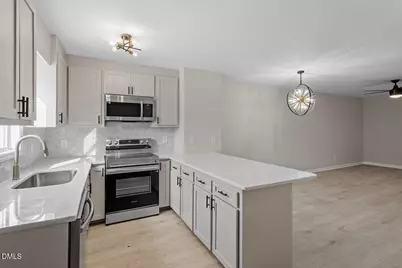 409 E Williams Street, Angier, NC 27501 - Photo 2