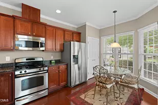116 Sabiston Ct, Cary, NC 27519 - Photo 8