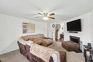3913 Huntsmoor Ln NW, Wilson, NC 27896 - Photo 4
