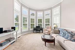 114 Castle Garden St, Cary, NC 27513 - Photo 4