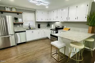2815 Beechwood Dr, Durham, NC 27707 - Photo 2