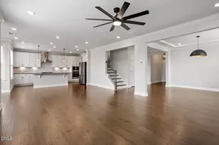 245 N Crest Dr, Chapel Hill, NC 27517 - Photo 16