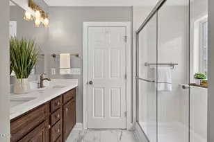 624 Lawson Cypress Ln, Fuquay-Varina, NC 27526 - Photo 24
