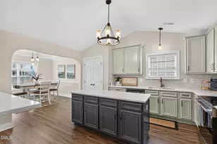 624 Lawson Cypress Ln, Fuquay-Varina, NC 27526 - Photo 12