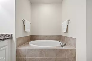 906 Haybeck Ln, Apex, NC 27523 - Photo 28