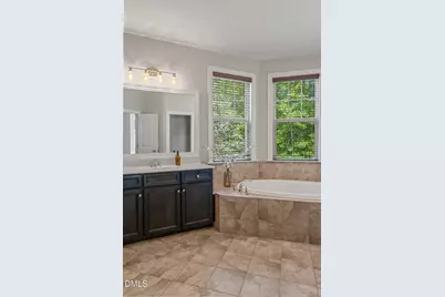 613 Morning Oaks Drive, Holly Springs, NC 27540 - Photo 28