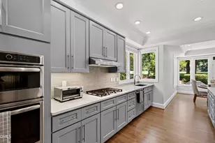 60148 Davie, Chapel Hill, NC 27517 - Photo 16