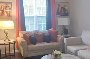 136 Blue Crest Ln, Durham, NC 27705 - Photo 2
