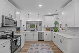 602 W Main St, Benson, NC 27504 - Photo 14