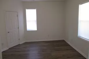8 N Swain St, Raleigh, NC 27601 - Photo 10