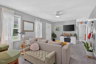 5758 Fancy Loop Rd, Graham, NC 27253 - Photo 6