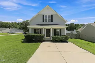 4005 Scofield Dr, Raleigh, NC 27610 - Photo 2
