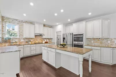2812 Clifton Oaks Drive, Apex, NC 27562 - Photo 12