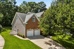 449 Seastone St, Raleigh, NC 27603 - Photo 2