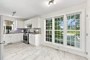 101 Somerset Farm Dr, Holly Springs, NC 27540 - Photo 14