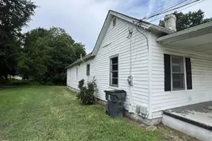 439 Alexander Ave, Henderson, NC 27536 - Photo 4