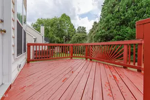 610 Park York Ln, Cary, NC 27519 - Photo 6