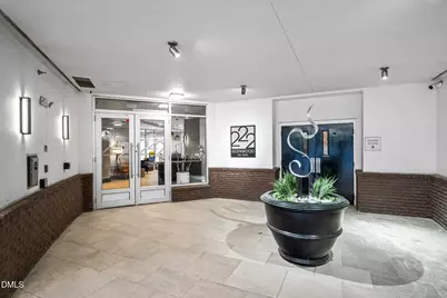 222 Glenwood Avenue #304-1, Raleigh, NC 27603 - Photo 4