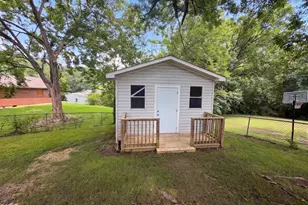 705 Peyton St, Raleigh, NC 27610 - Photo 14