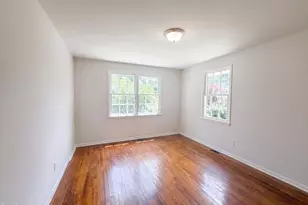 705 Peyton St, Raleigh, NC 27610 - Photo 8