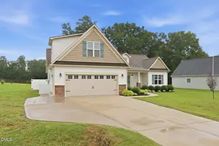 237 Carolina Landing Dr, Zebulon, NC 27597 - Photo 2