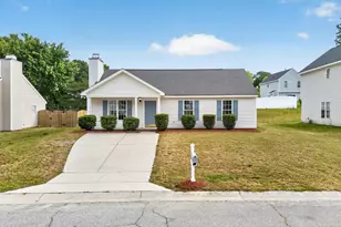5415 Gunnette Dr, Raleigh, NC 27610 - Photo 2