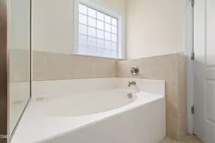 8009 Crookneck Dr, Angier, NC 27501 - Photo 32