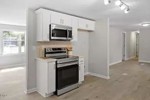 1380 E Hughes Mill Rd, Burlington, NC 27217 - Photo 4